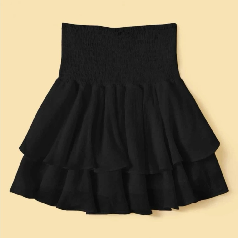 Black Skirt🖤